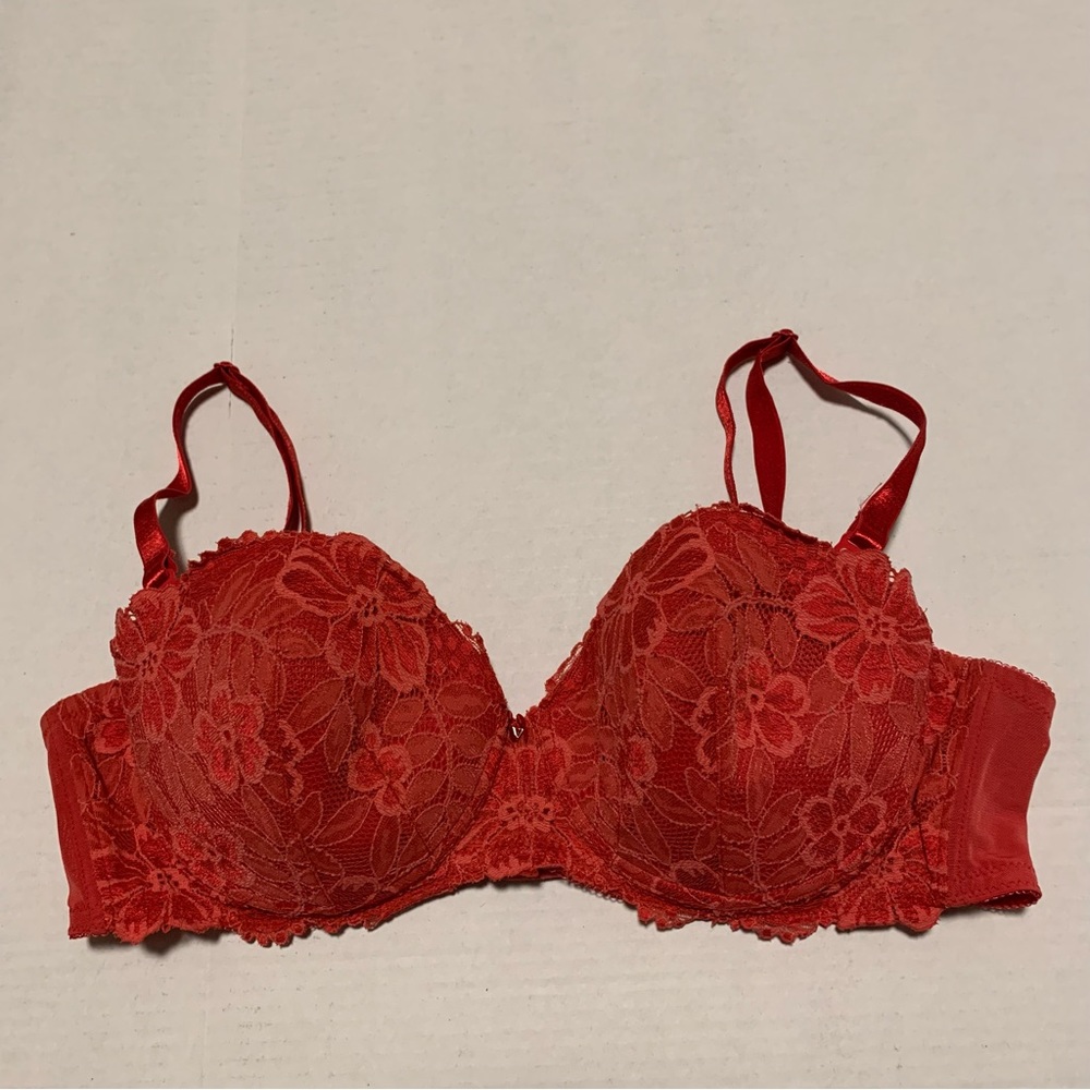 Victoria's Secret Vintage Red Lace Padded Bra Size 38B